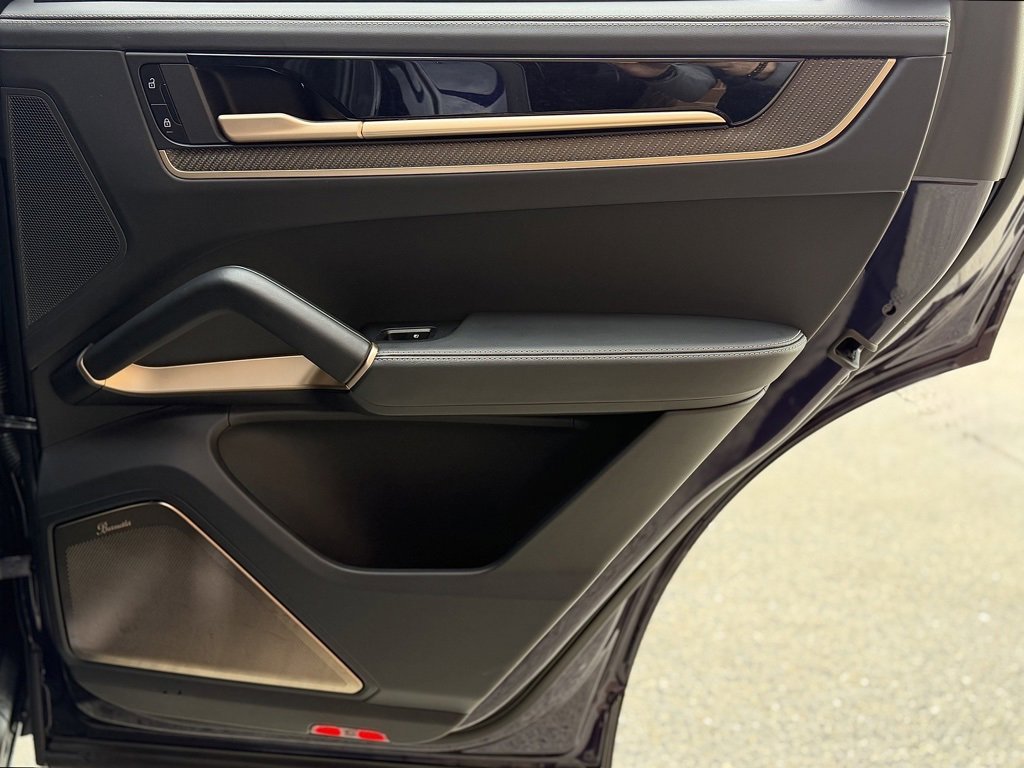 Certified 2025 Porsche Cayenne Turbo GT image 26