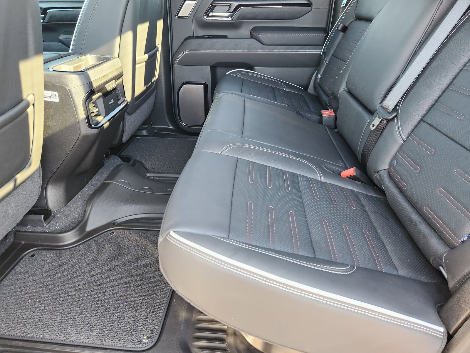 New 2026 GMC Sierra 2500 AT4X image 34