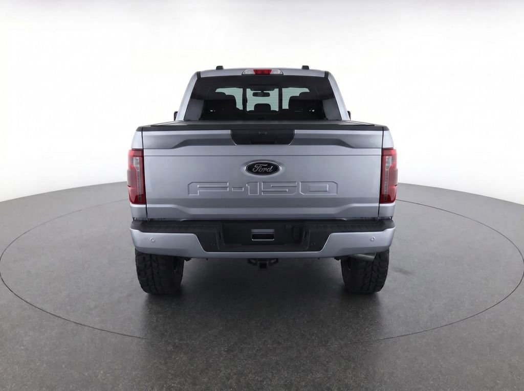 Used 2026 Ford F150 XLT w/ XLT Black Appearance Package AWD/4WD image 9