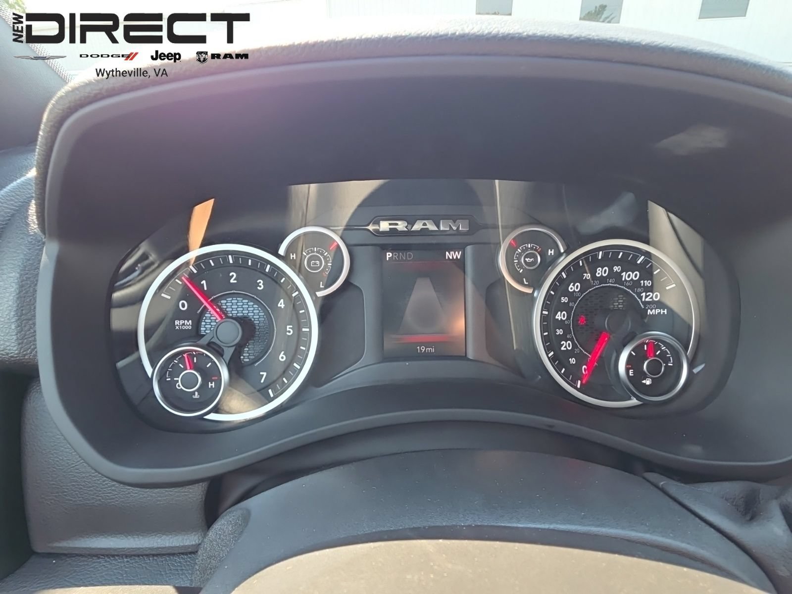 New 2026 RAM 2500 Tradesman AWD/4WD image 28