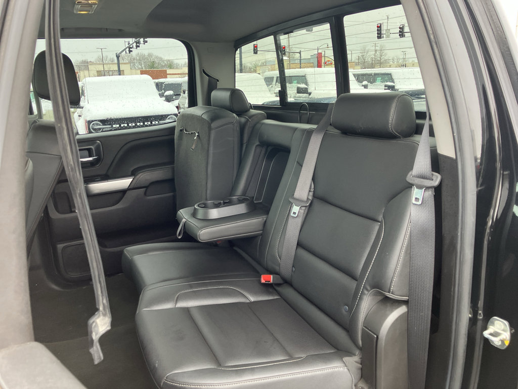 Used 2018 Chevrolet Silverado 2500 LTZ image 32