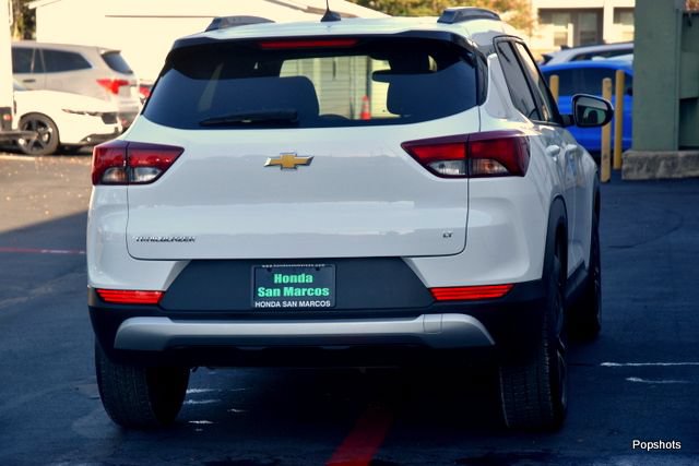 Used 2025 Chevrolet TrailBlazer LT FWD image 4