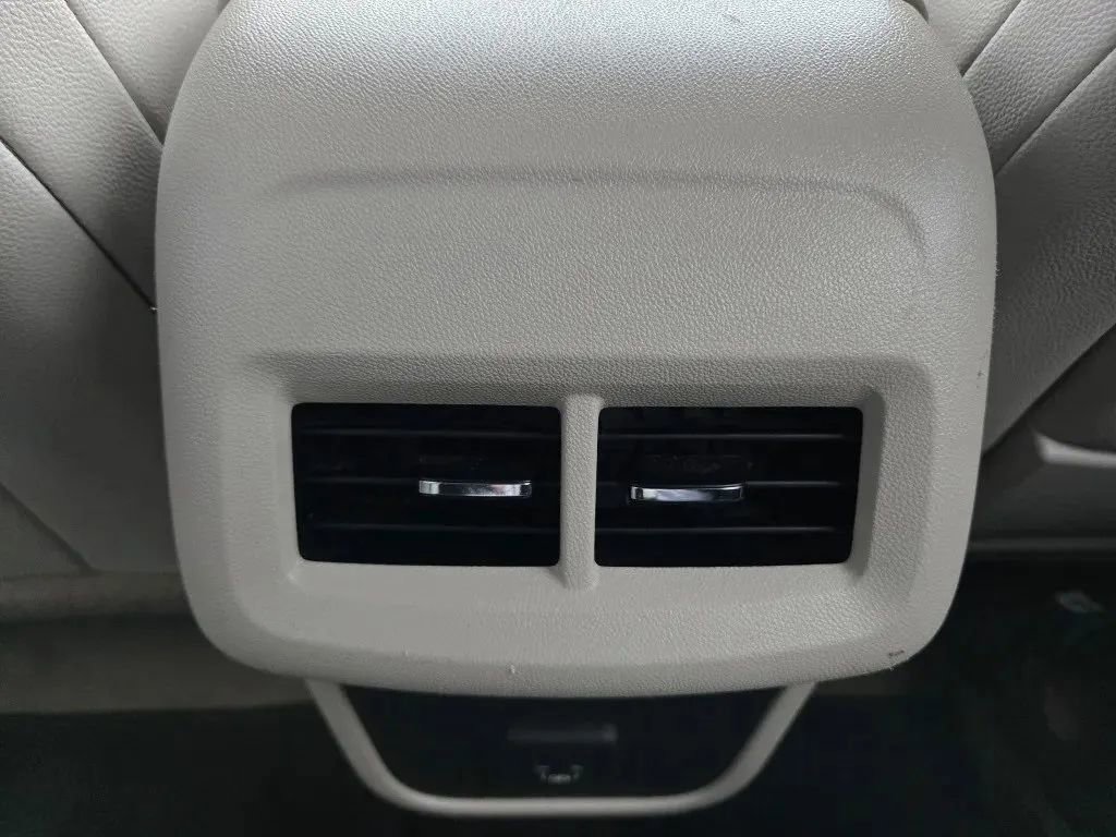 Used 2019 GMC Terrain Denali w/ Comfort Package image 30