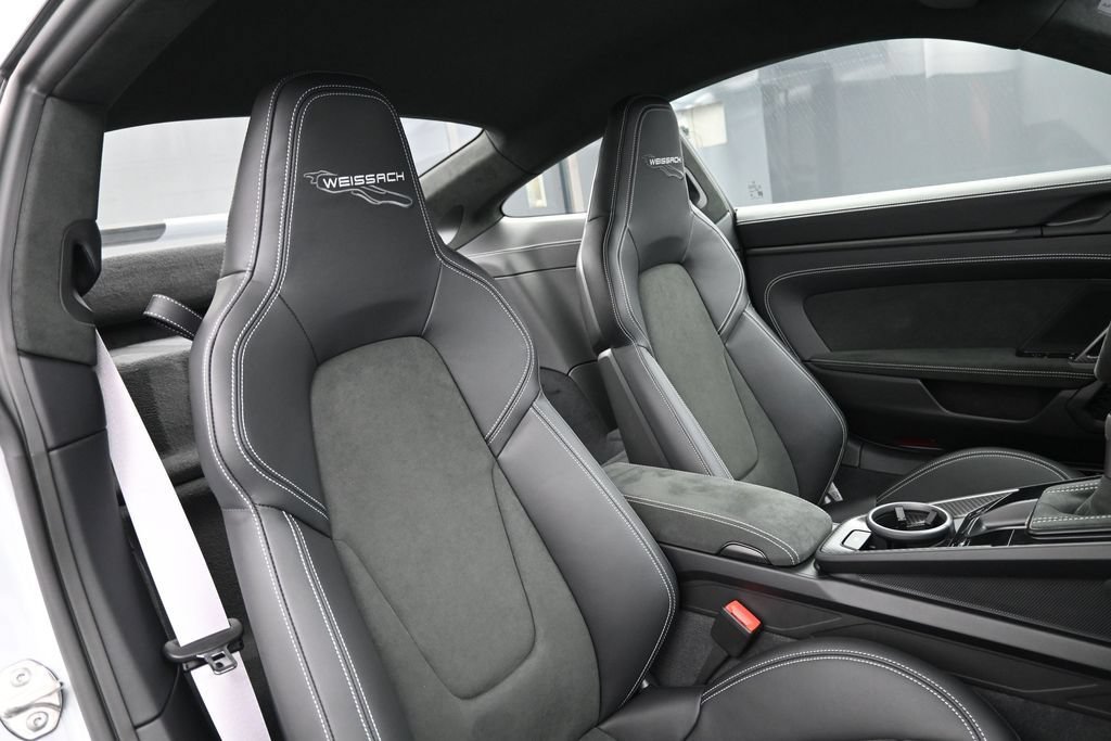Certified 2026 Porsche 911 GT3 w/ Weissach Package RWD image 32