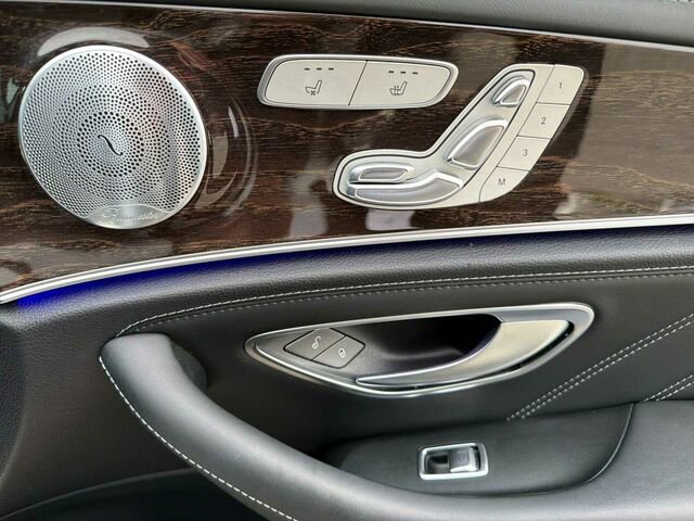 Used 2018 Mercedes-Benz E 63 AMG S image 21