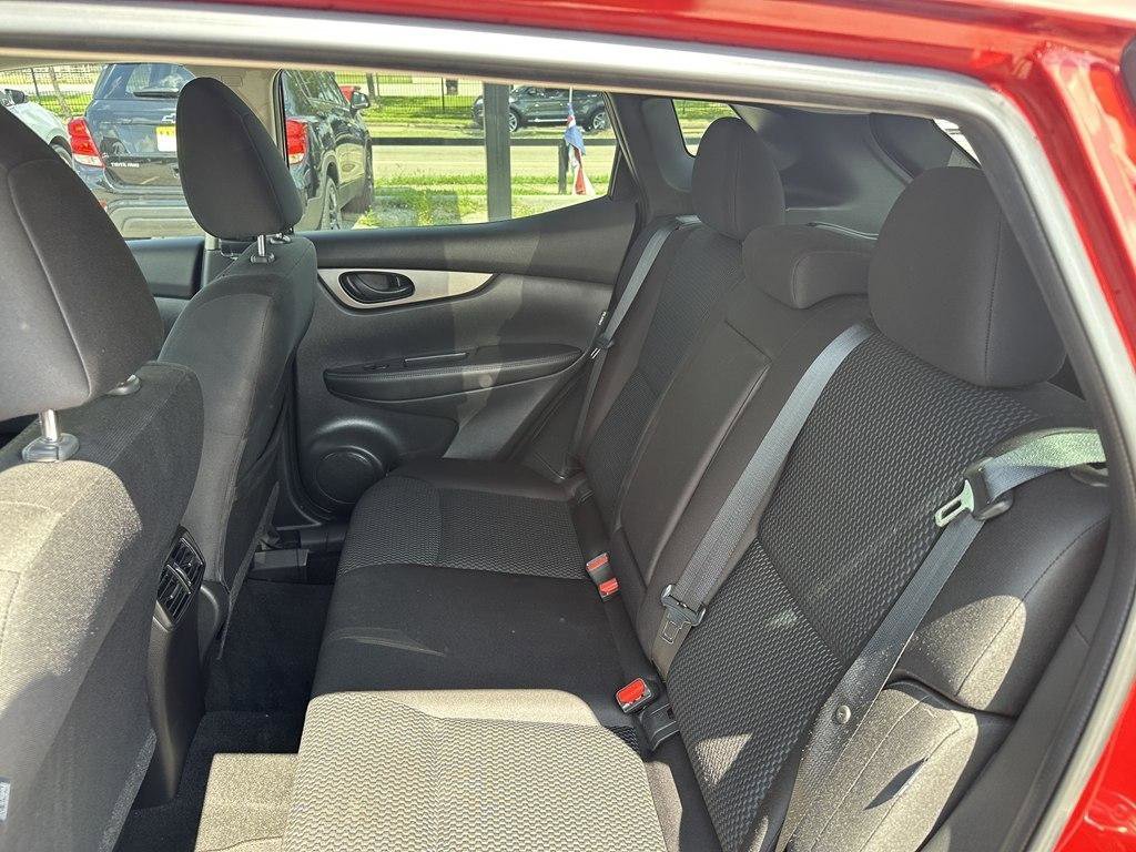 Used 2022 Nissan Rogue Sport S FWD image 10