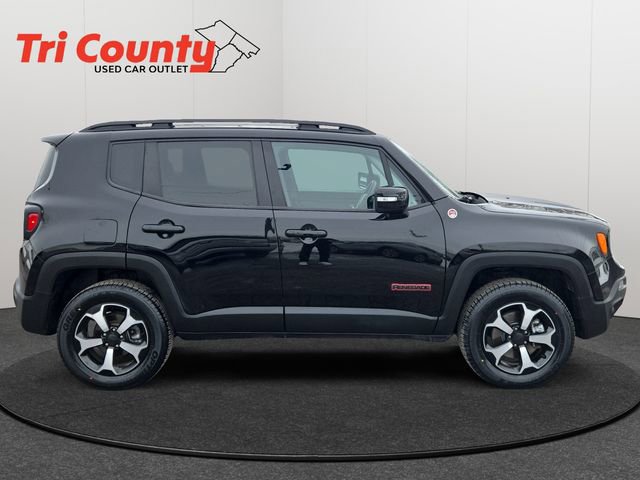 Used 2022 Jeep Renegade Trailhawk w/ Trailer Tow Group image 9