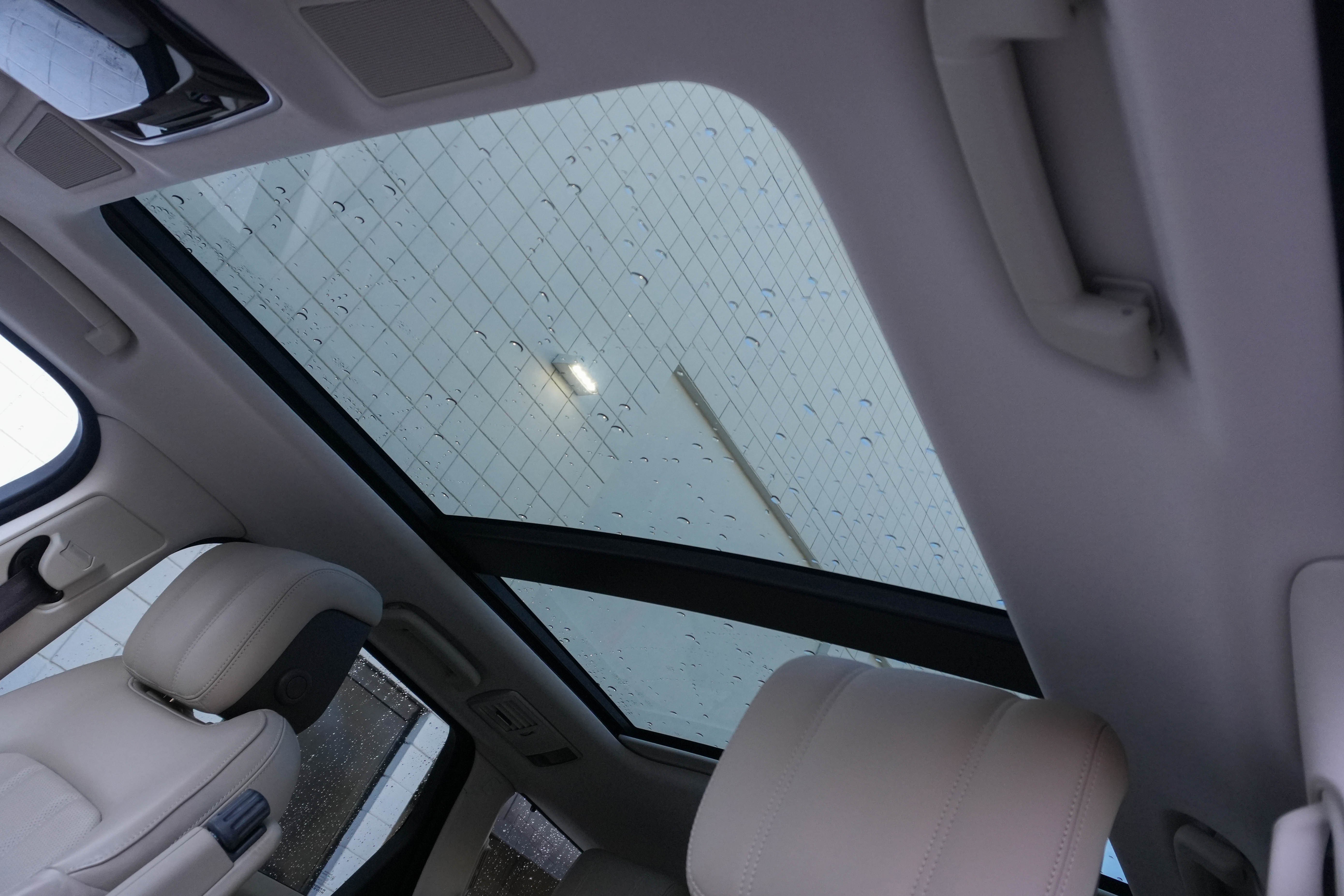 Used 2022 Land Rover Range Rover Sport HSE Silver Edition image 14