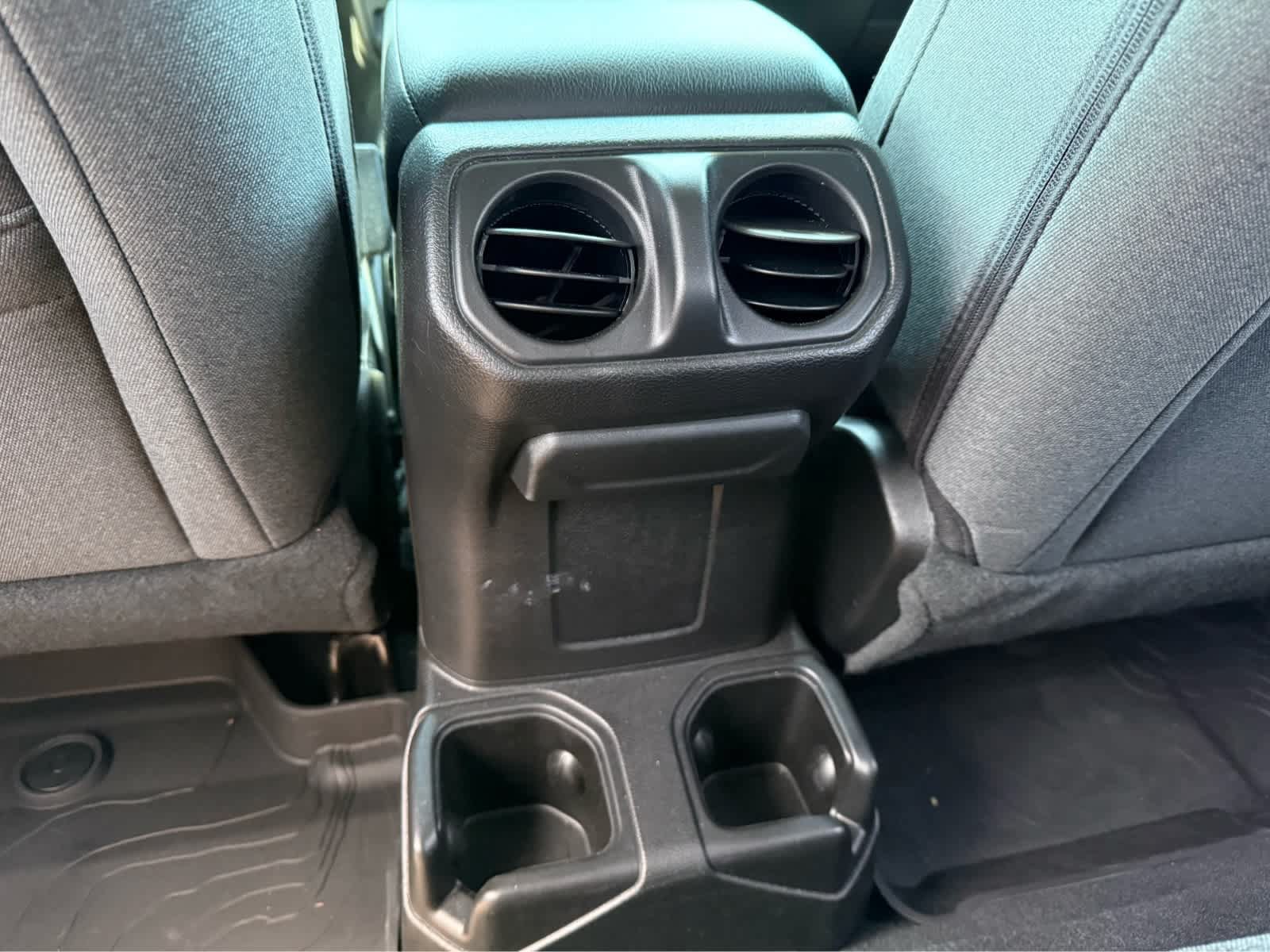 Used 2026 Jeep Wrangler Sport AWD/4WD image 26