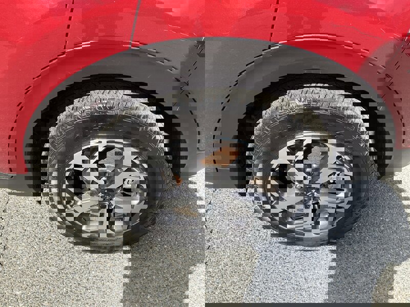 Used 2021 Kia Sportage LX image 11