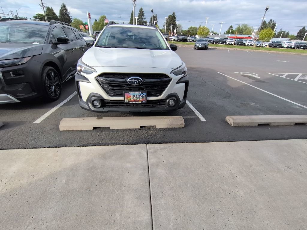 Certified 2024 Subaru Outback Onyx Edition XT AWD/4WD image 3