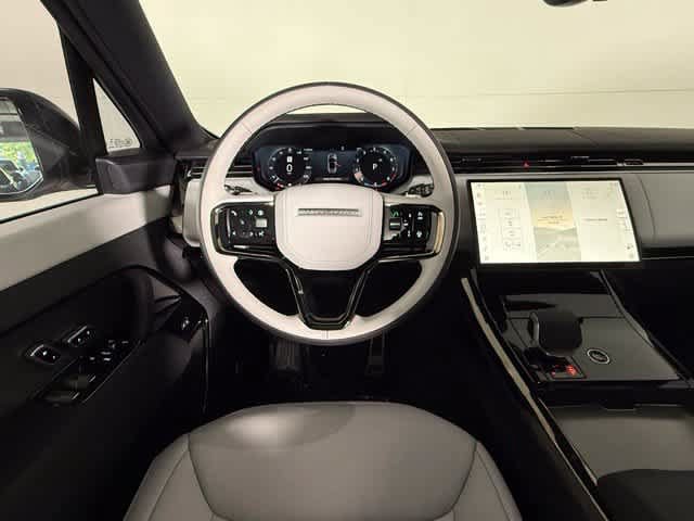 New 2027 Land Rover Range Rover Sport Dynamic SE AWD/4WD image 16