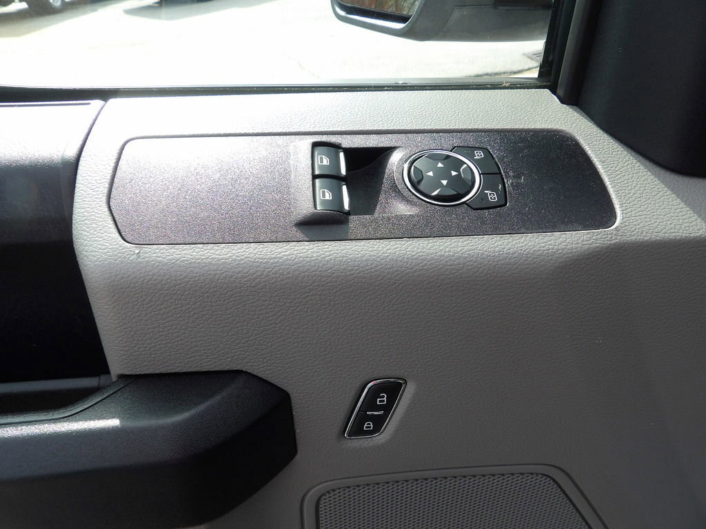 Used 2019 Ford F250 XL w/ Power Equipment Group image 15