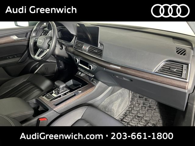 Used 2023 Audi Q5 2.0T Premium Plus w/ Premium Plus Package AWD/4WD image 12