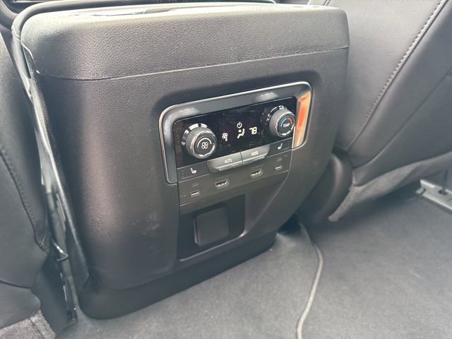 New 2026 Chevrolet Suburban High Country image 64