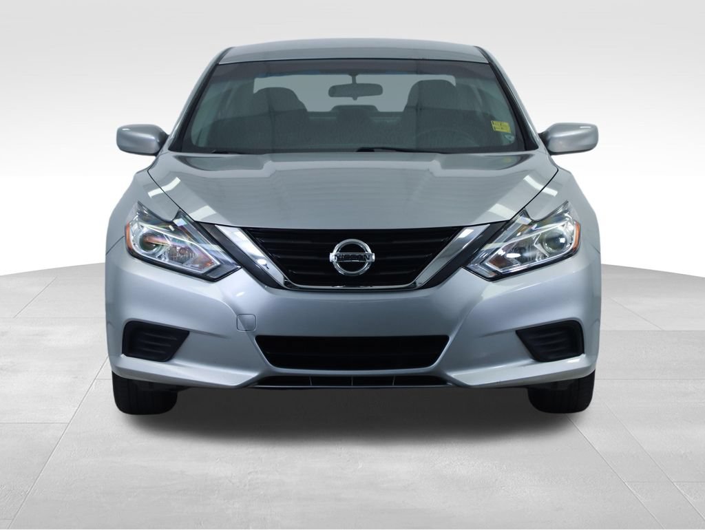 Used 2016 Nissan Altima 2.5 S w/ Power Driver Seat Package FWD image 6