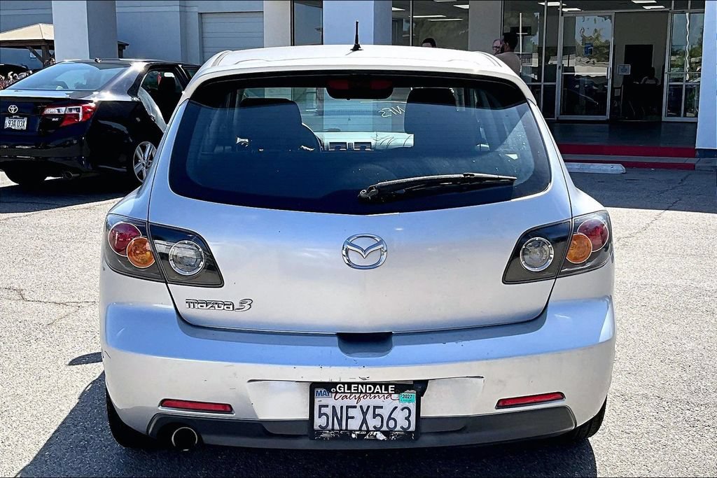 Used 2005 MAZDA MAZDA3 s FWD image 5