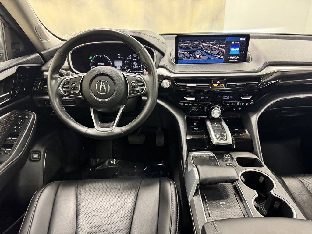 Used 2024 Acura MDX SH-AWD w/ Technology Package image 19