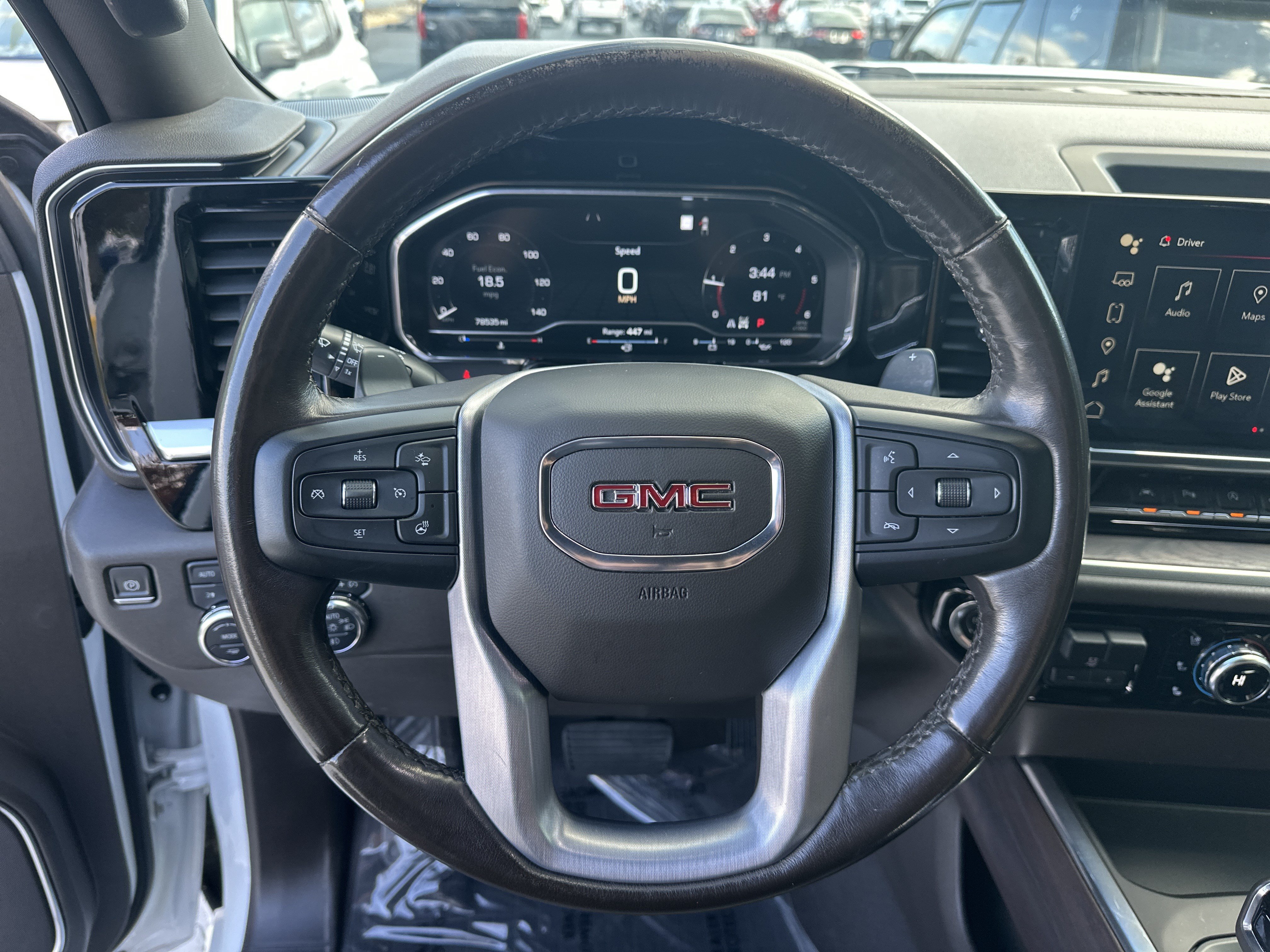 Used 2022 GMC Sierra 1500 SLT w/ SLT Premium Plus Package AWD/4WD image 18