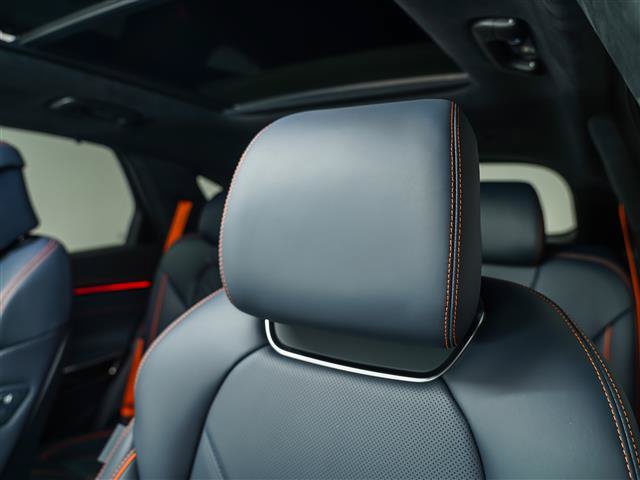 New 2026 Genesis GV70 3.5T Sport Prestige AWD/4WD image 19