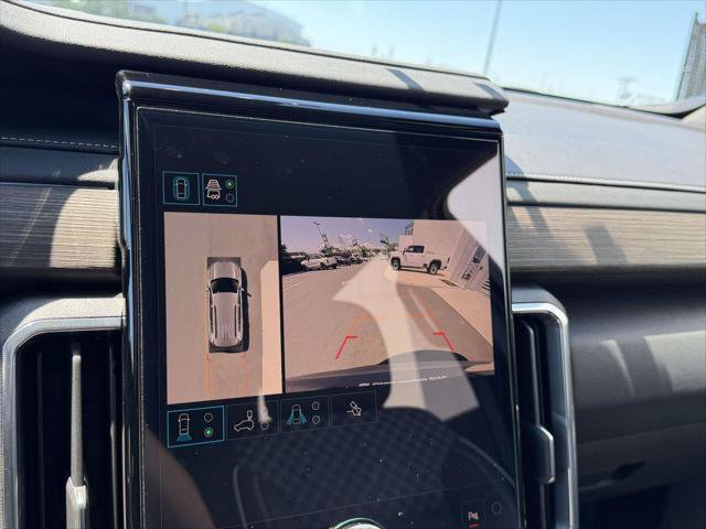 Used 2025 GMC Acadia Denali FWD image 31