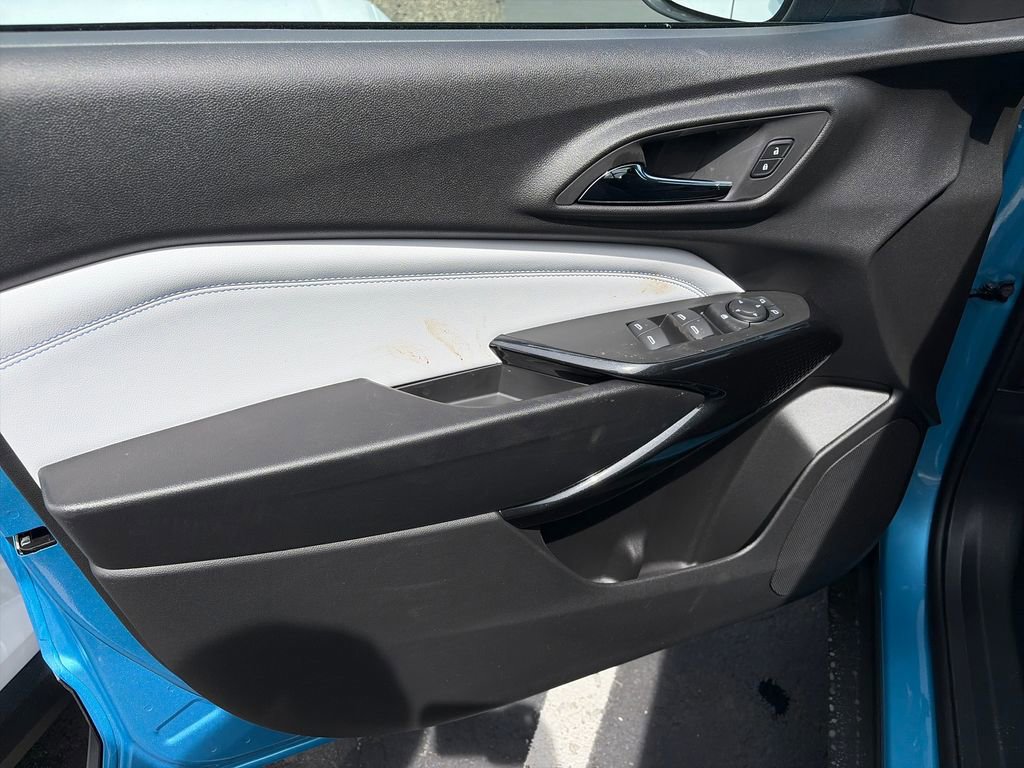 New 2026 Chevrolet Trax LT FWD image 15
