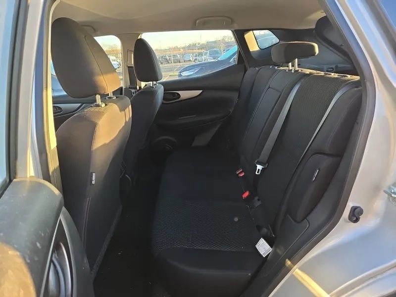 Used 2020 Nissan Rogue Sport S AWD/4WD image 13