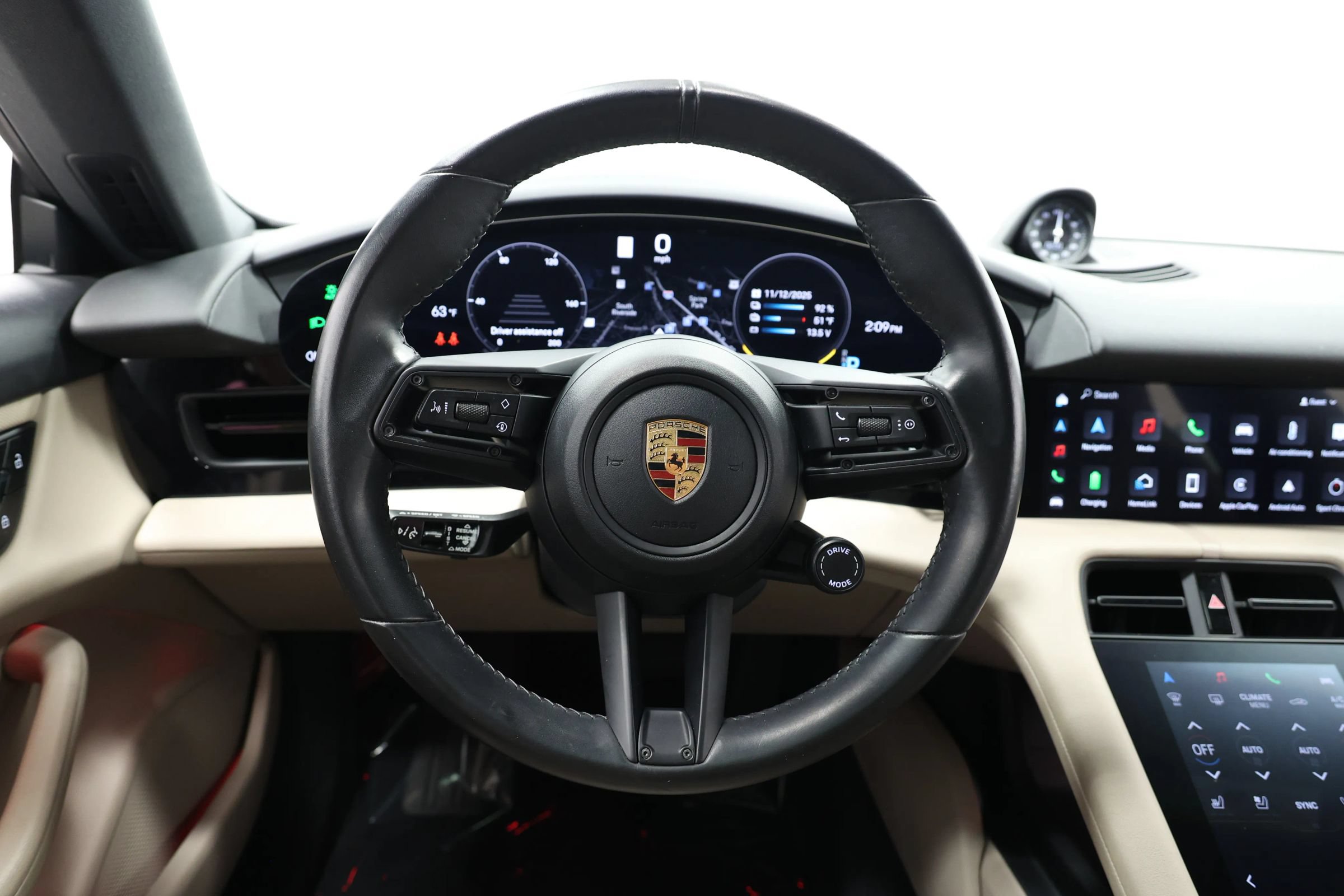 Used 2022 Porsche Taycan 4 Cross Turismo w/ Technology Package AWD/4WD image 22