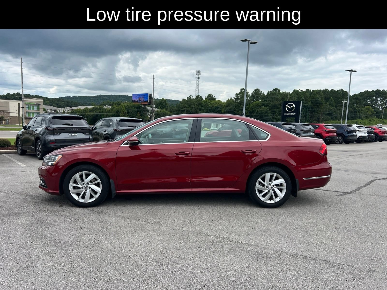 Used 2018 Volkswagen Passat 2.0T SE FWD image 7
