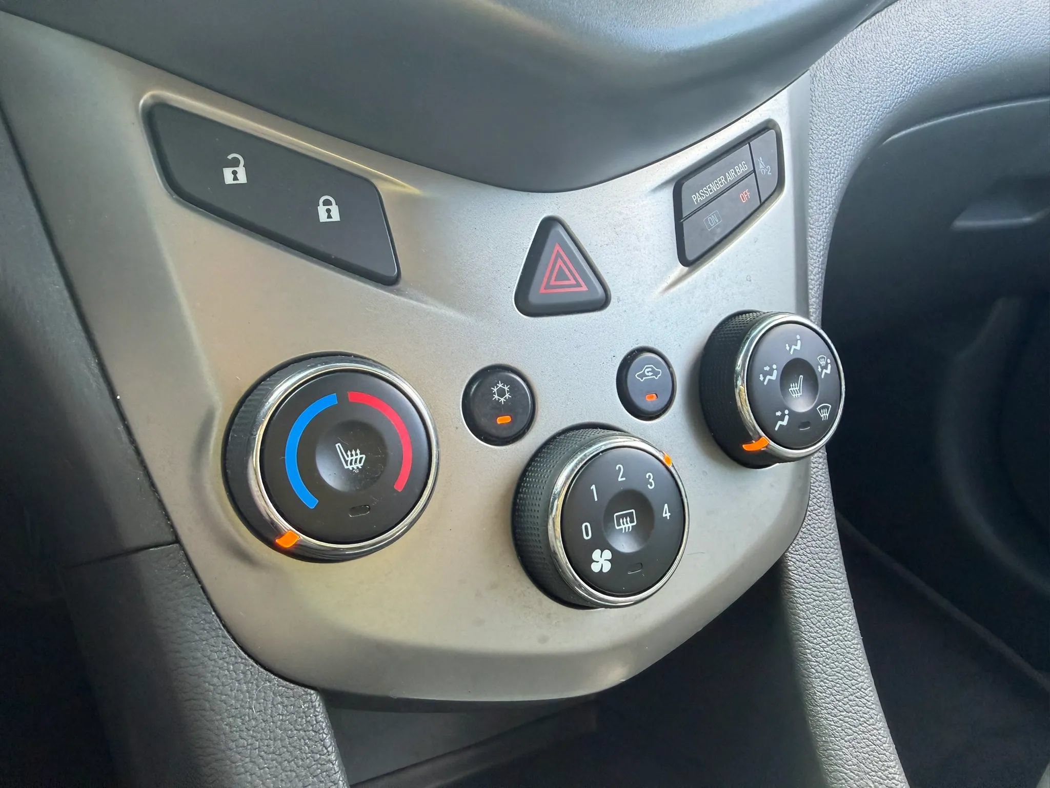 Used 2012 Chevrolet Sonic LTZ FWD image 19