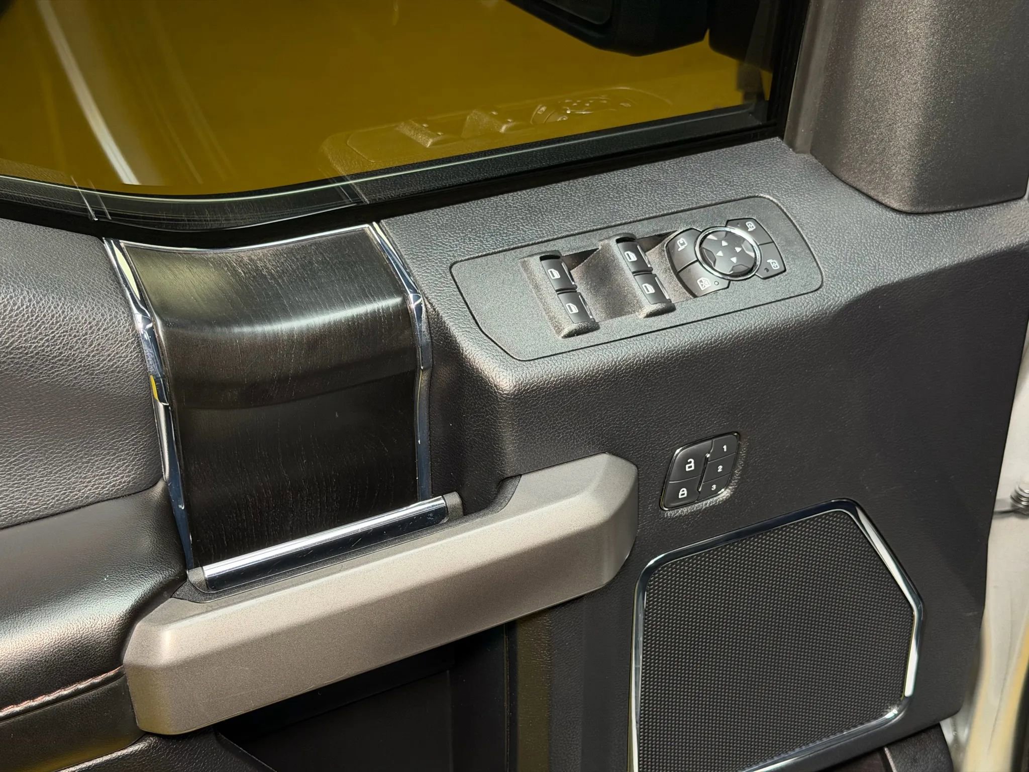 Used 2019 Ford F150 Platinum image 35