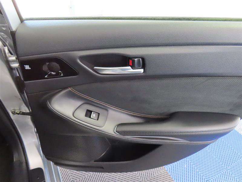 Used 2022 Toyota Avalon Touring w/ Advanced Safety Package image 35