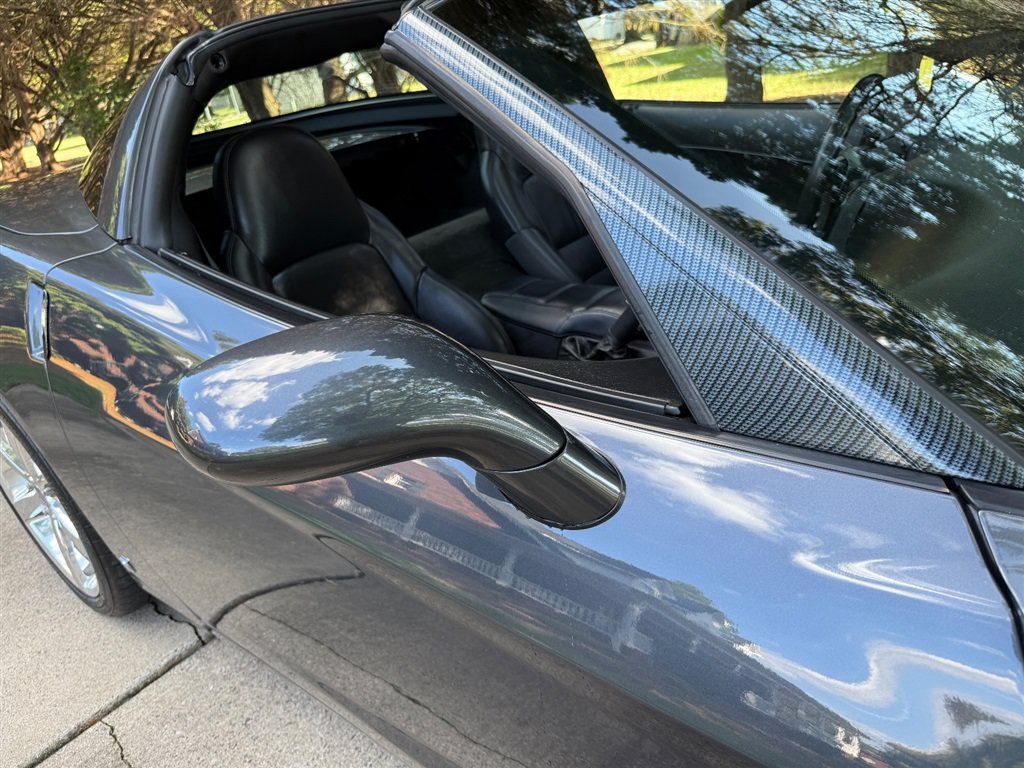 Used 2009 Chevrolet Corvette Coupe RWD image 36