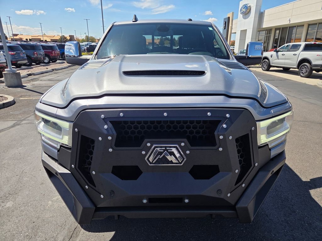 Used 2024 RAM 2500 Laramie w/ Sport Appearance Package AWD/4WD image 8