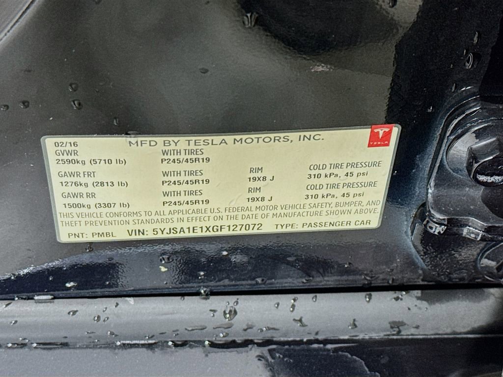 Used 2016 Tesla Model S 70 image 32