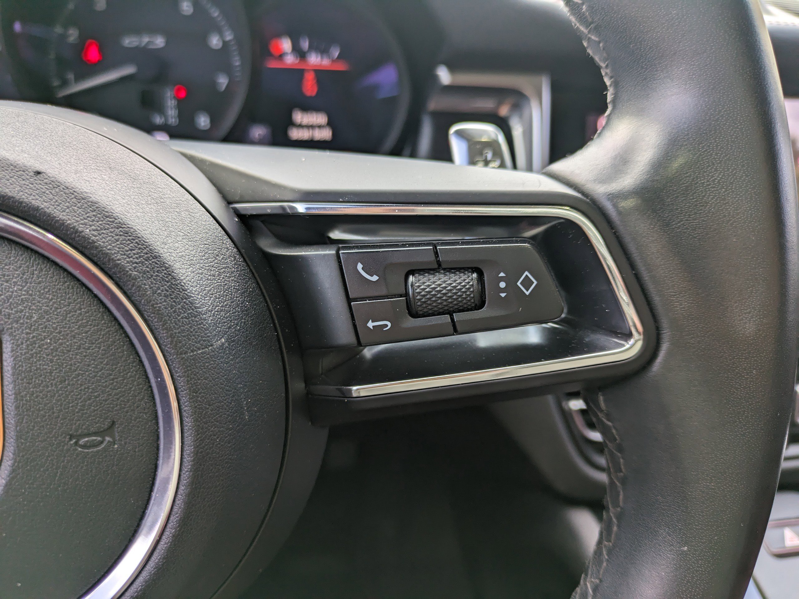 Used 2022 Porsche Macan GTS image 26