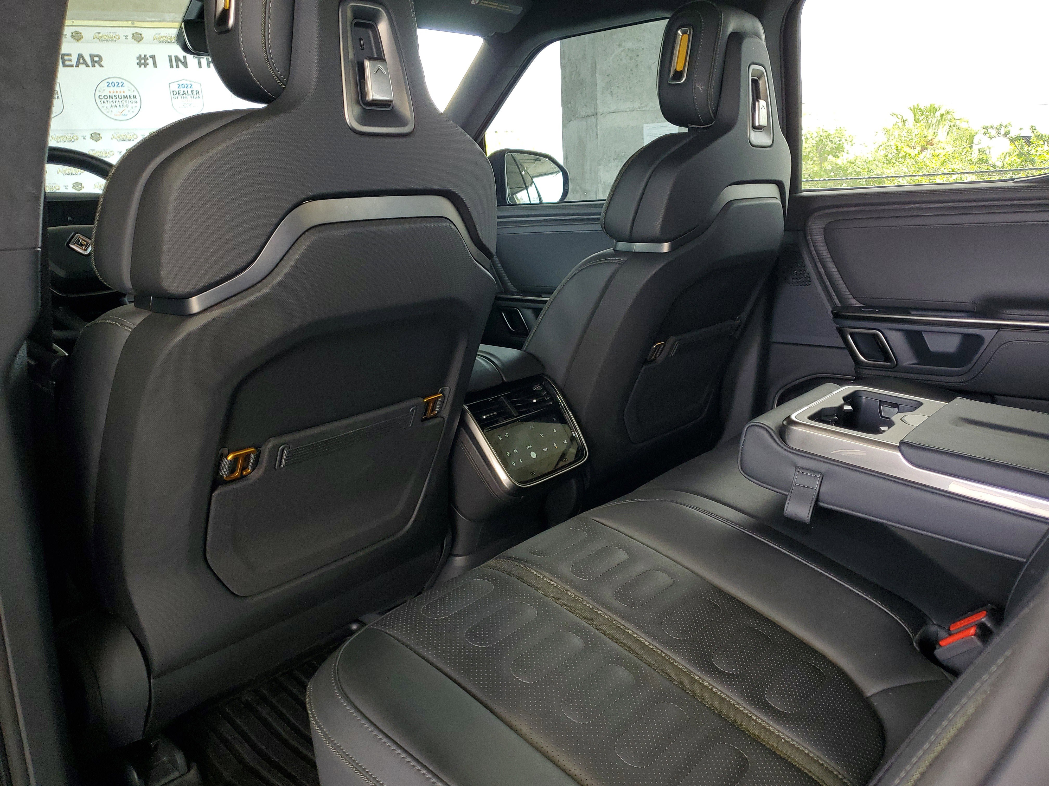 Used 2023 Rivian R1T Adventure image 10