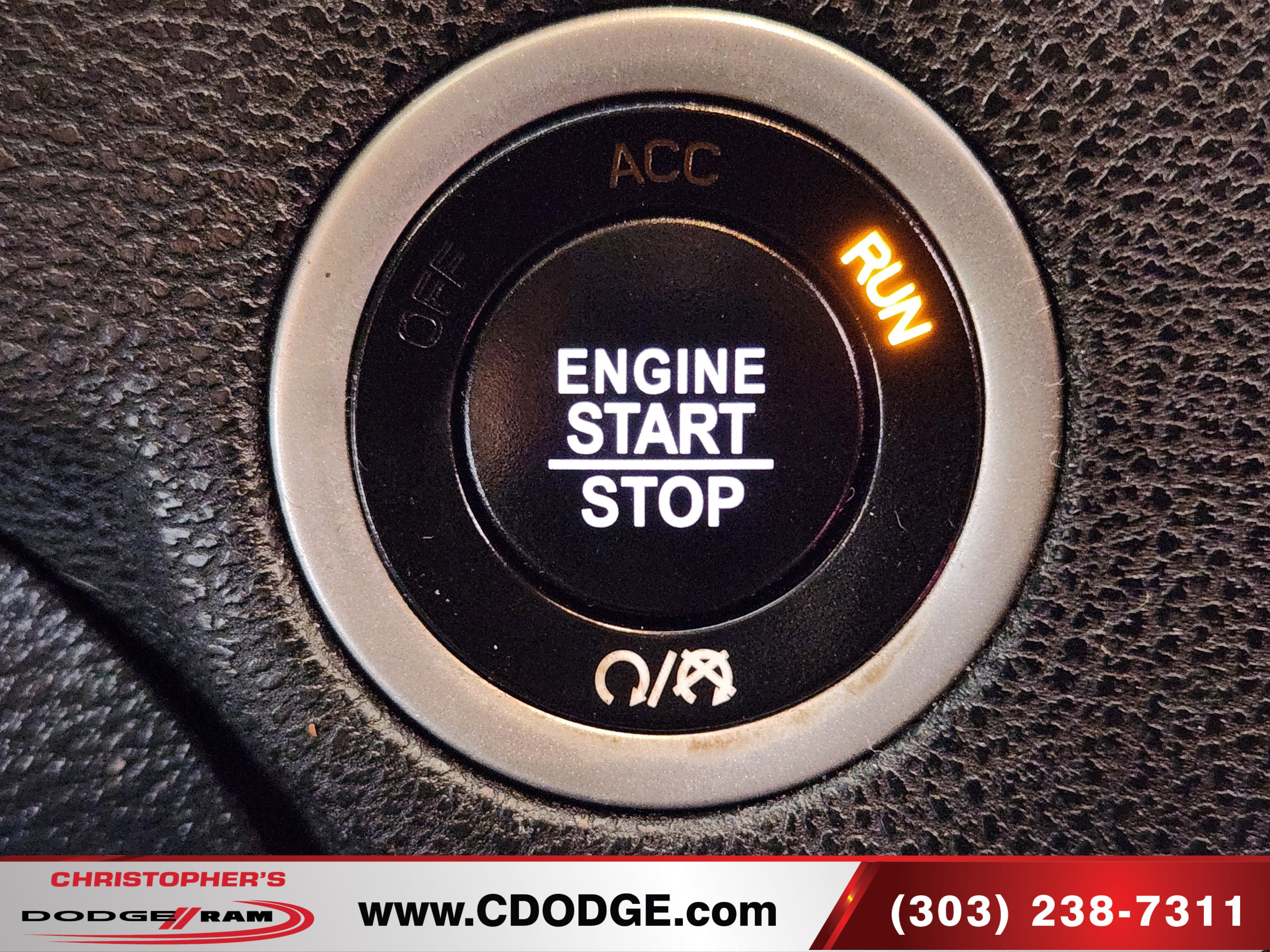 Used 2018 Dodge Charger GT image 31