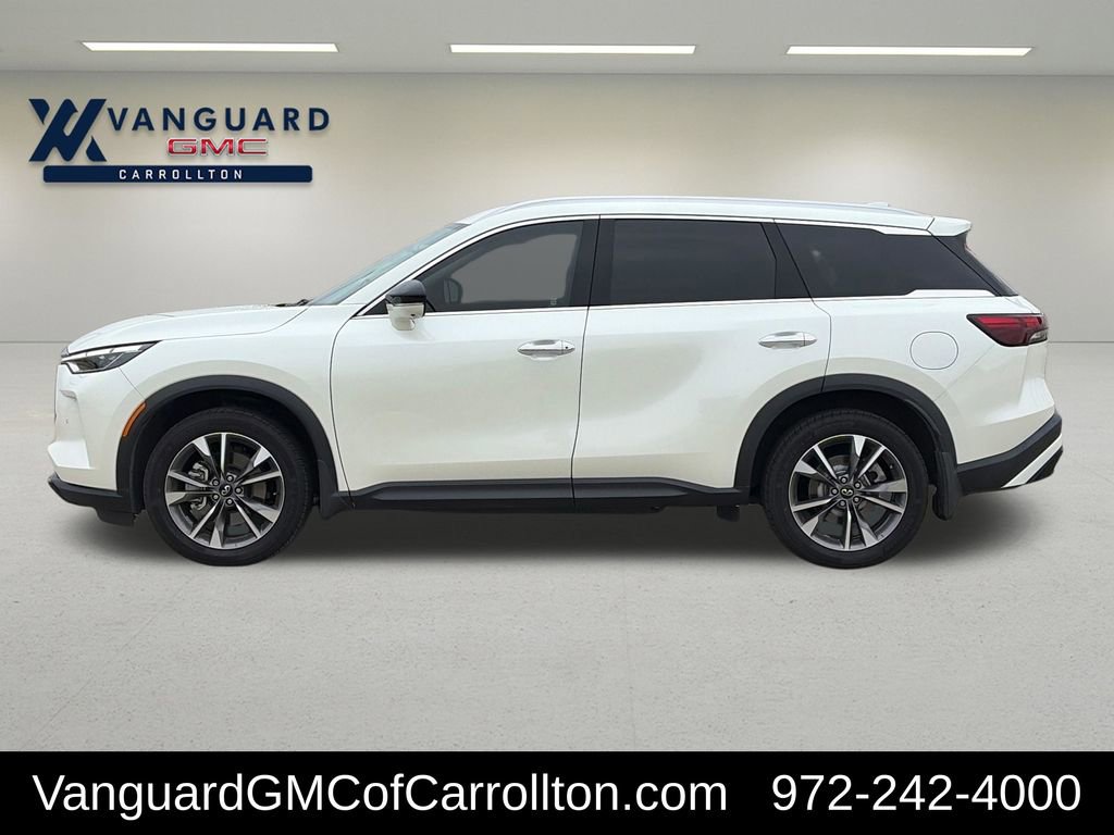 Used 2024 INFINITI QX60 Luxe w/ Performance Audio Package FWD image 4