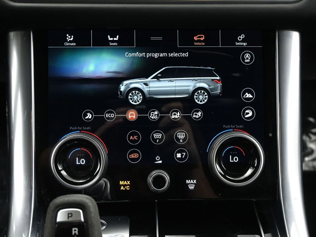 Used 2020 Land Rover Range Rover Sport HST image 34
