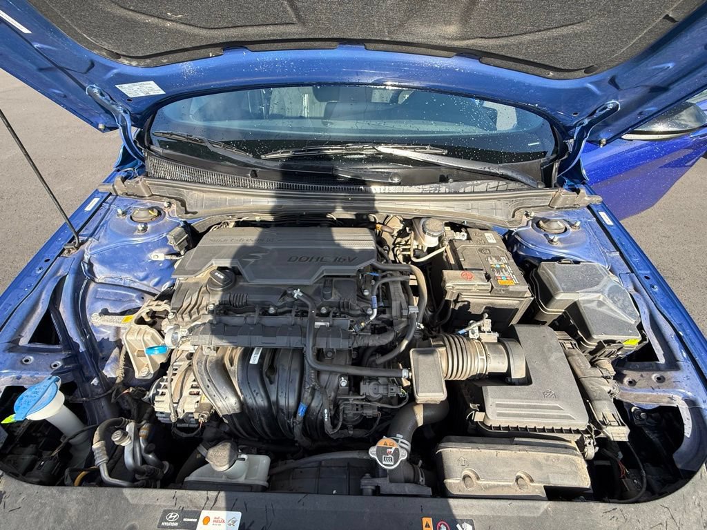 Certified 2025 Hyundai Elantra Sport FWD image 31