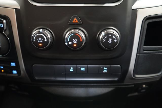Used 2020 RAM 1500 Classic Warlock AWD/4WD image 33