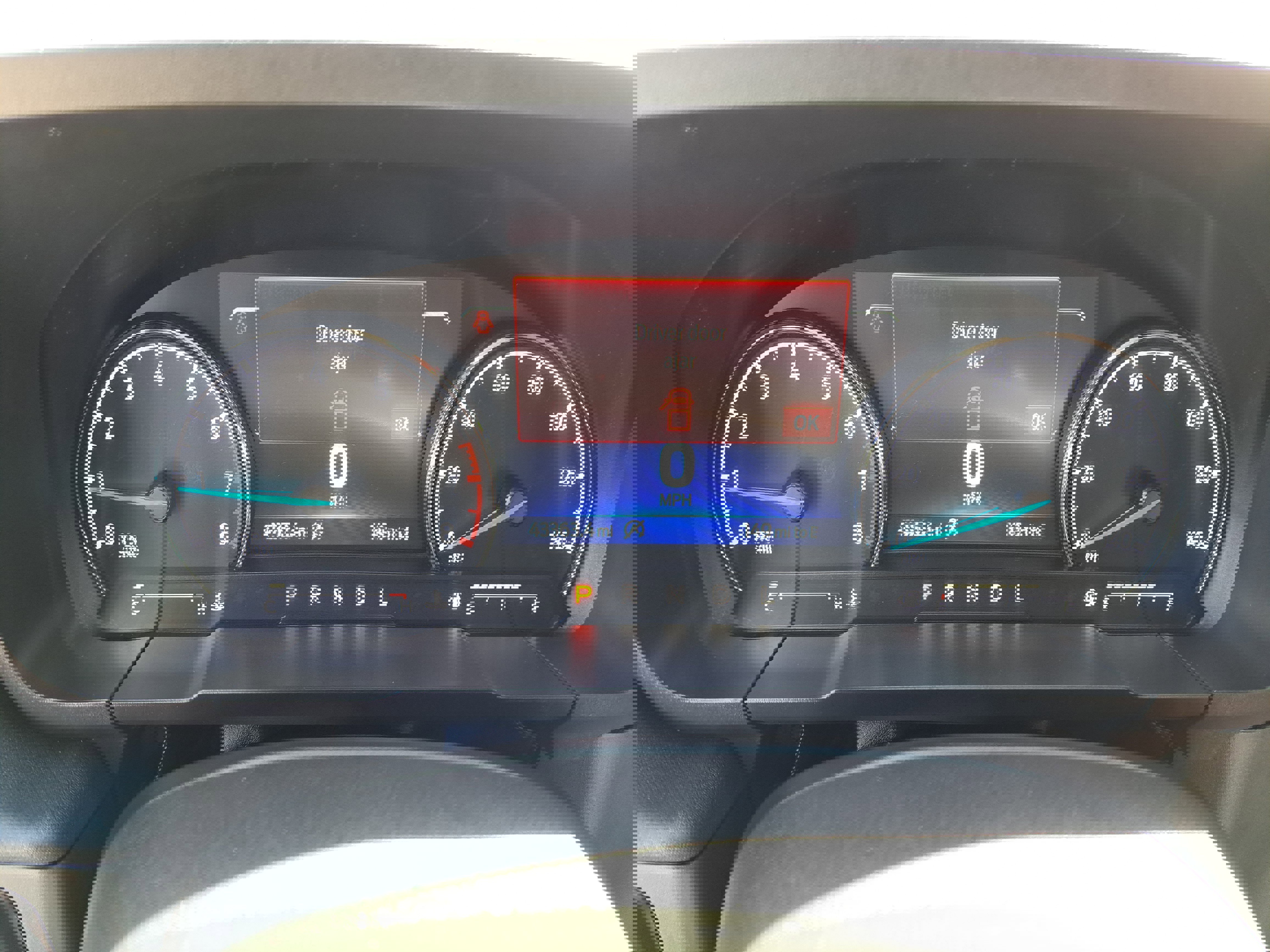 Used 2022 Ford Maverick Lariat w/ Equipment Group 500A Standard image 11