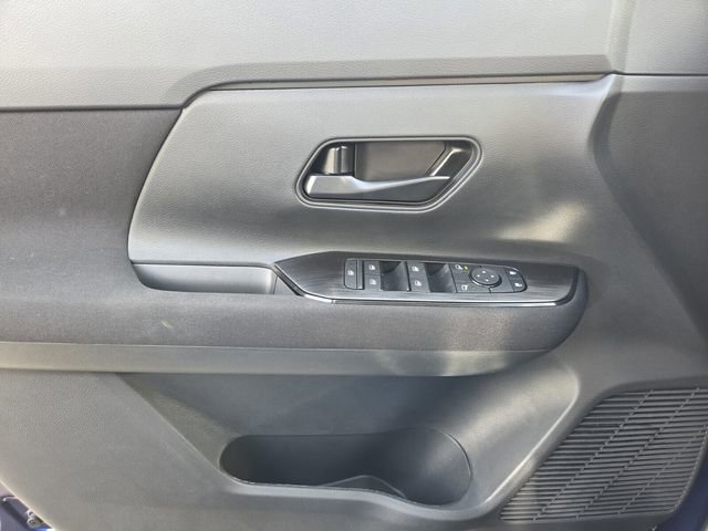 New 2026 Nissan Kicks S image 19