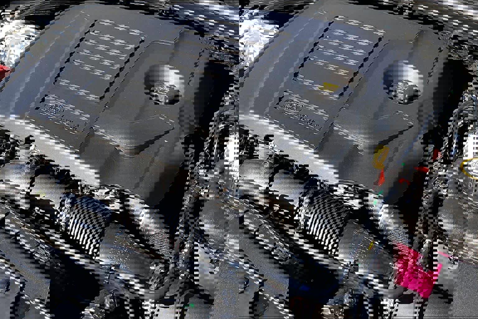 New 2026 Land Rover Range Rover Velar Dynamic SE image 32