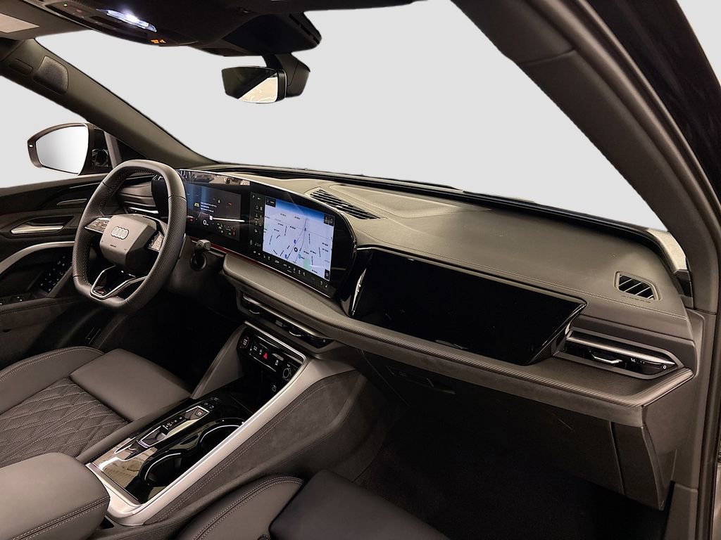New 2025 Audi SQ5 Premium Plus image 14