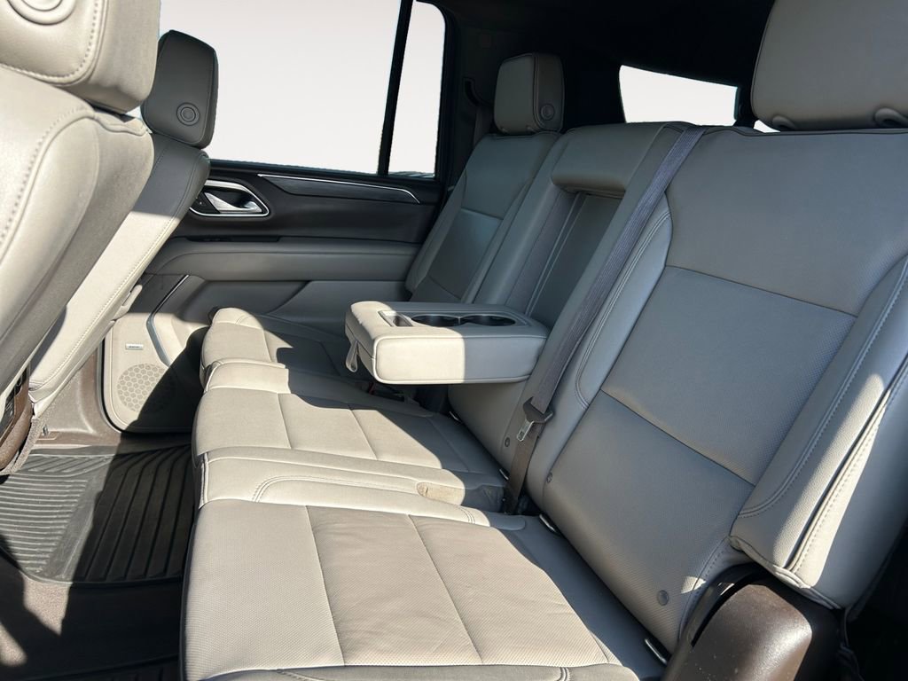 Used 2021 GMC Yukon XL SLT image 13