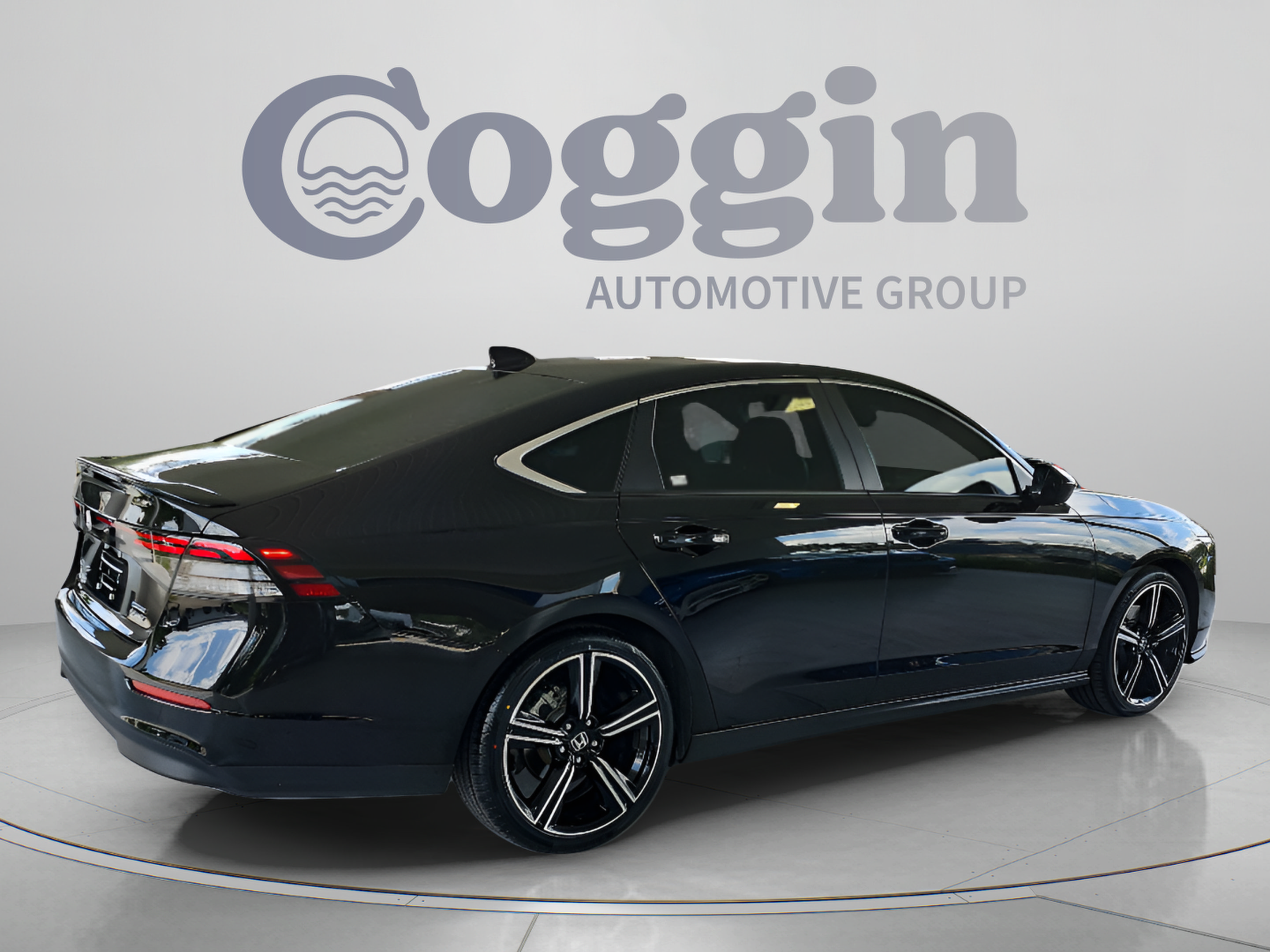 Used 2025 Honda Accord Sport image 5
