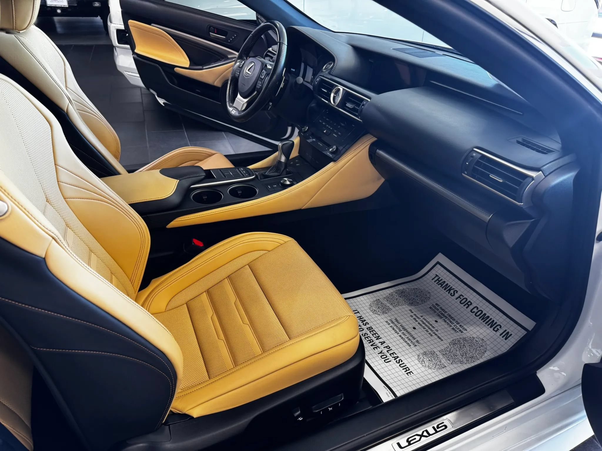 Used 2016 Lexus RC 350 AWD image 13