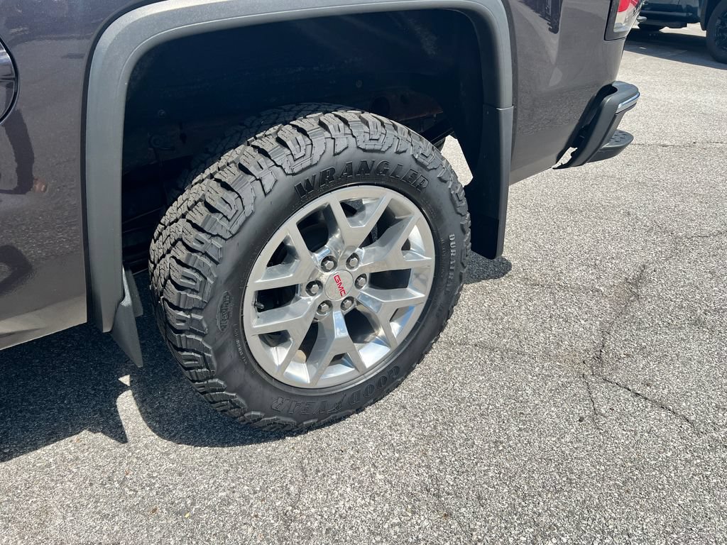 Used 2016 GMC Sierra 1500 SLT w/ SLT Premium Package AWD/4WD image 14